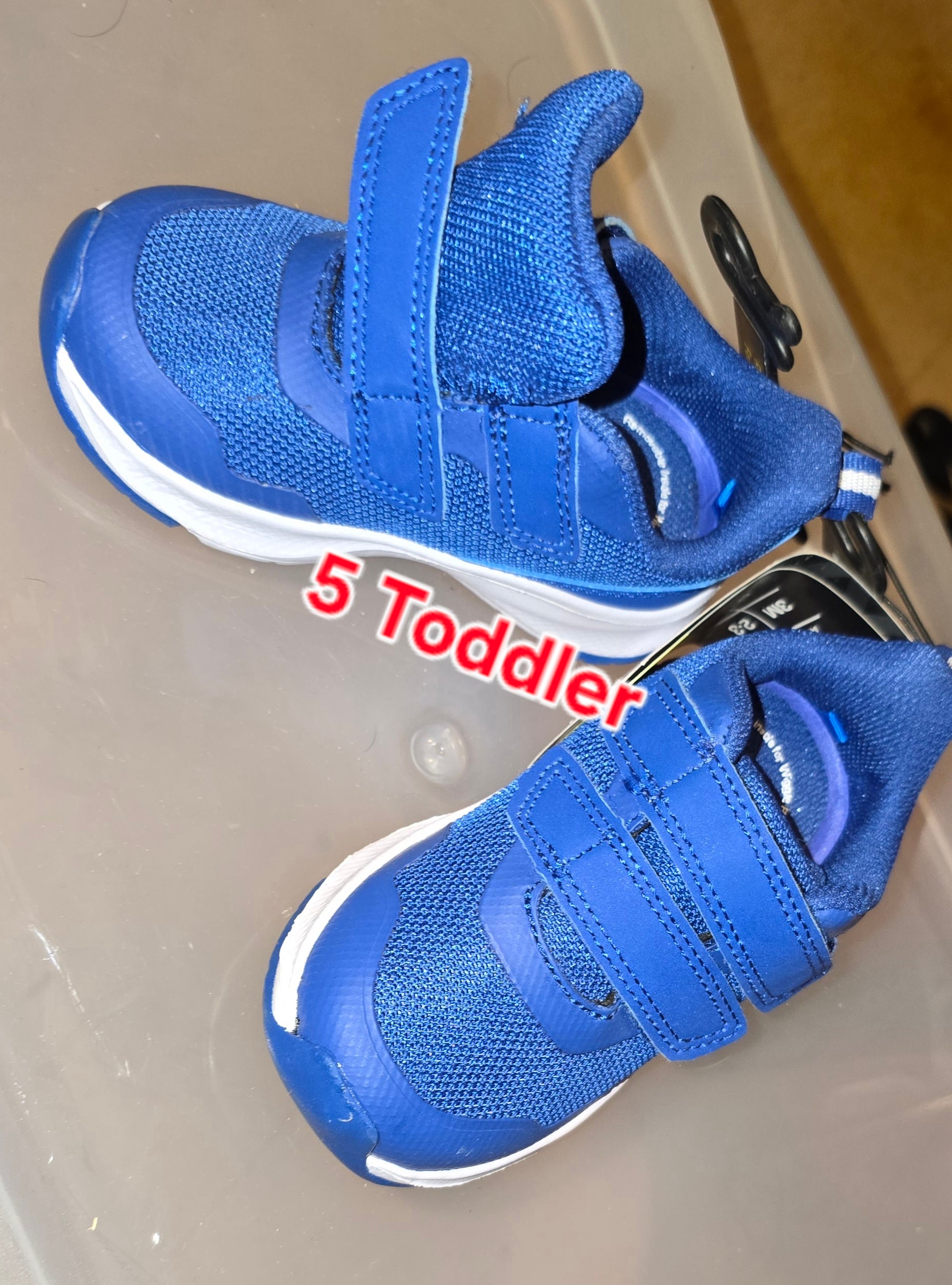 Toddler shoes